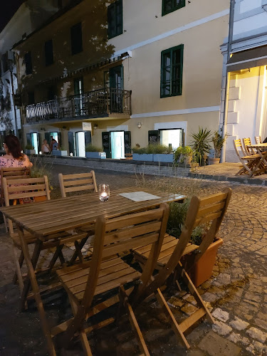 Pizza Balatonfüred Kredenc