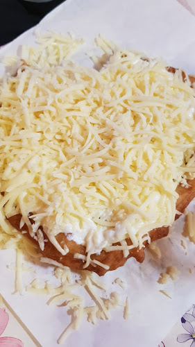 Comentarii opinii despre Dénes Lángos Dorog