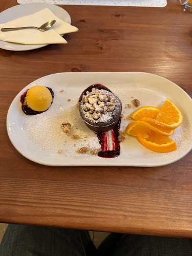 Fogadó a magyar királyokhoz - Vendéglátás