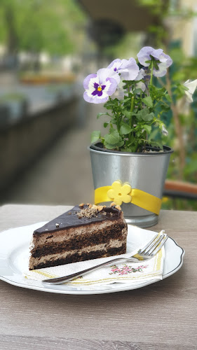 Kedves Cukrászda és Reggeliző - Balatonfüred