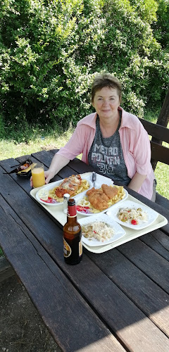 Opinii despre Frank-hegyi Turistaház és Fogadó în Budaörs - Vendéglátás