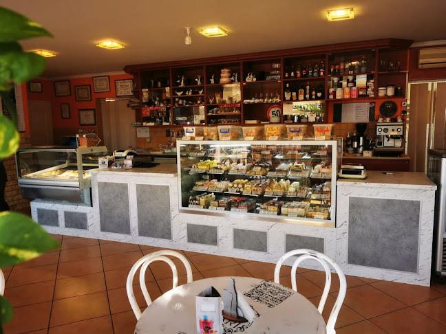 Comentarii opinii despre Sweet-Ice Bt. - Bayer Cukrászda