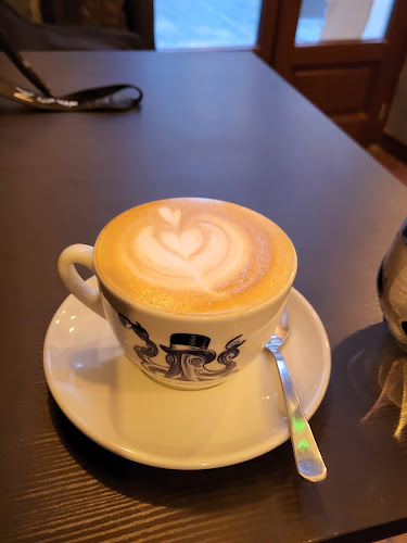 kotyogós. brew bar - Vendéglátás