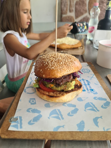 Opinii despre Süss fel Nap Strandbisztró în Balatonalmádi - Vendéglátás