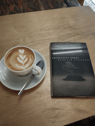 Comentarii opinii despre Magvető Café