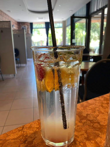 Comentarii opinii despre Delicatesse Eszpresszó