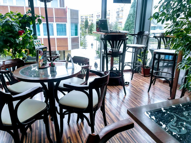 Comentarii opinii despre Daiquiri Kávéház,Bár és Bistro