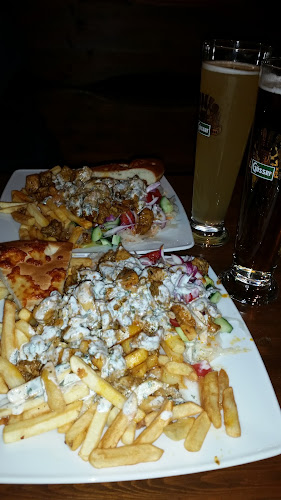 Comentarii opinii despre Zöldajtós Étterem