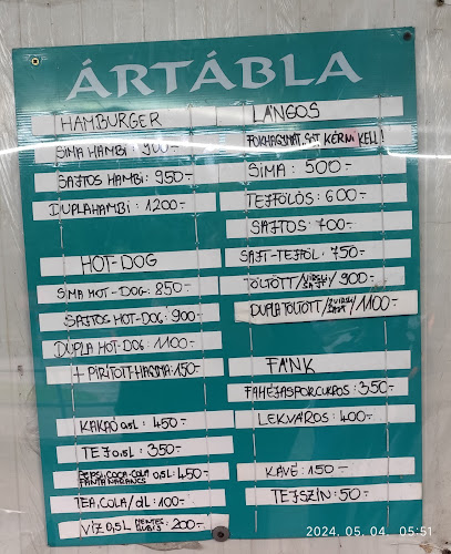 Csipp-csupp büfé /Fitt meletti lángosos