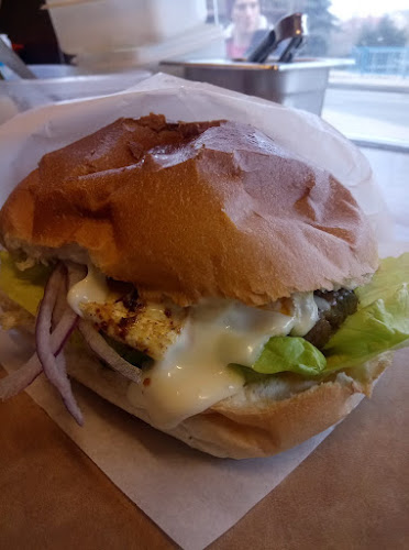 TaMira Büfé - Környe