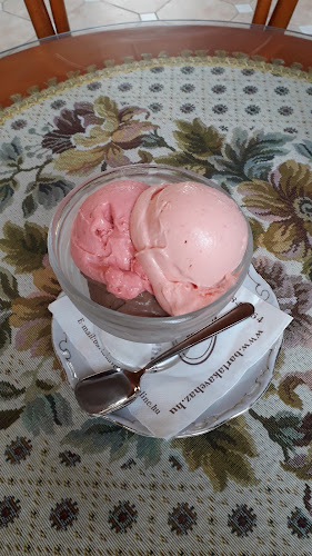 Comentarii opinii despre Barta Kávéház