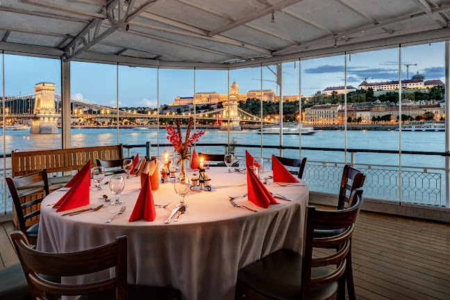 Vén Hajó Étterem - Stadt Wien Rendezvényhajó