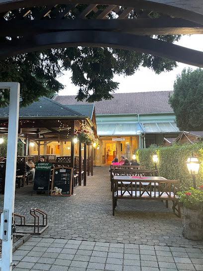 Family kisvendéglő