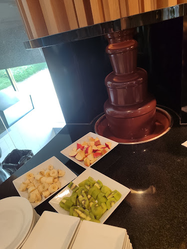 Harrer Csokoládéműhely és Cukrászda - Vendéglátás