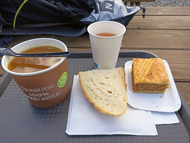 Comentarii opinii despre Dobogókő Matyi Büfé & Grill