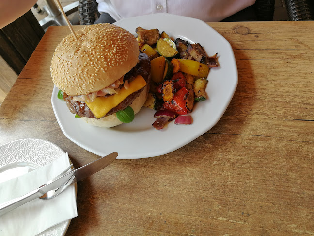 Kes Pub - Étterem Bük - Vendéglátás