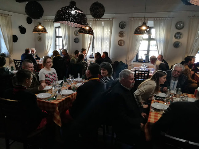 Múzeum Kávéház és Étterem - Vendéglátás