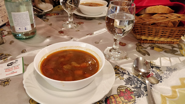 Budapest, Váci u 78, 1053