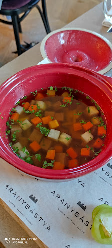 Aranybástya - Vendéglátás