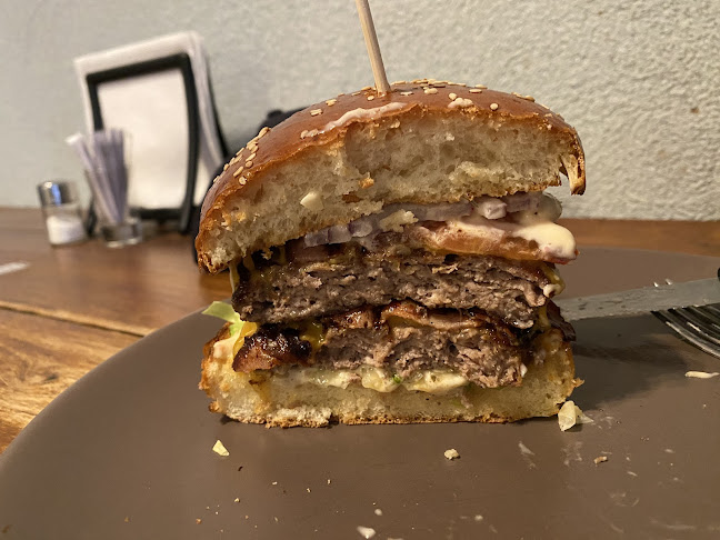 Győr, Nagy Imre u 8, 9024