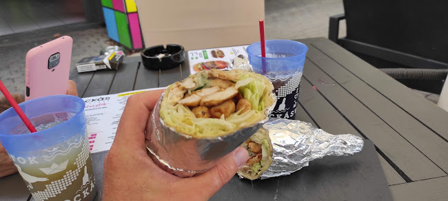 Kockás Streetbar - Cocktails - Cafe - Music - Siófok