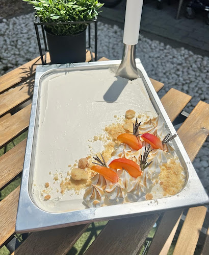 Opinii despre Rumba Fagylalt în Budakeszi - Vendéglátás