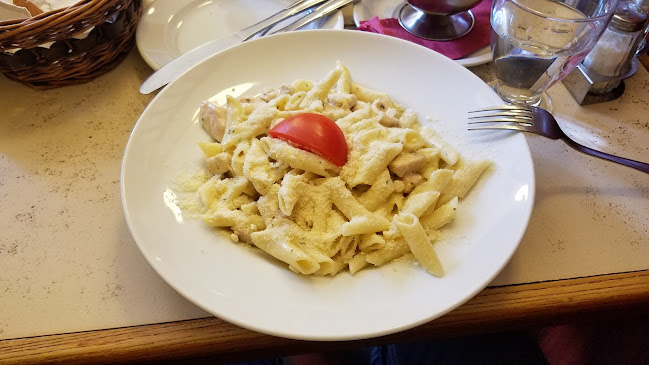 Budapest, Markovits Iván u. 4, 1011