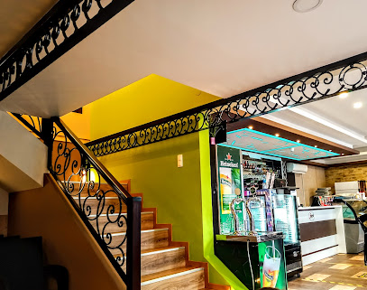 Forum Bistro -étterem,pizza,hamburger, street food, hot-dog