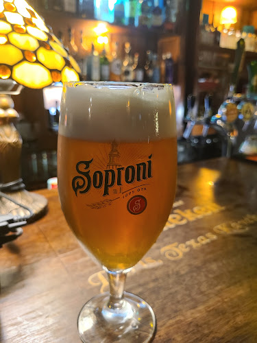 Opinii despre Paris, Texas Kávéház în Budapest - Vendéglátás