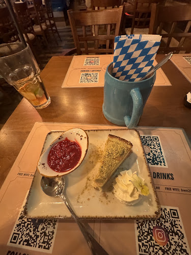 B&W Fagyi Terasz - Vendéglátás