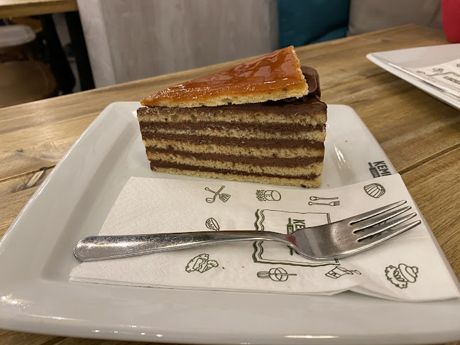 Kemenes Cukrászda és Bisztró Vámház krt. - Vendéglátás