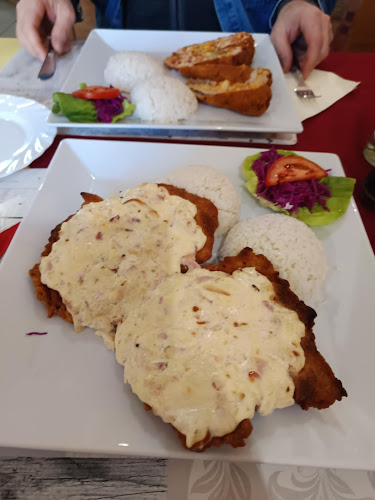 Opinii despre Malti Pékség & Gyros în Jánoshalma - Vendéglátás