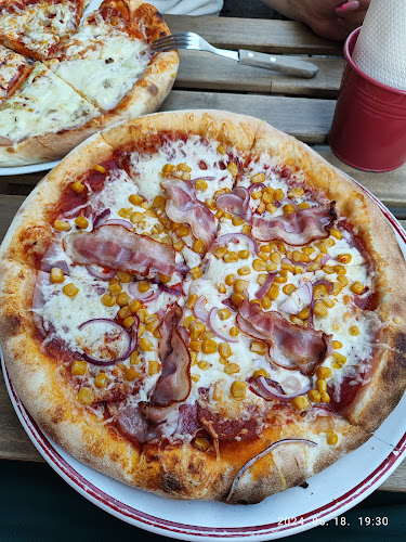 Opinii despre Margaréta Pizzéria în Szeged - Vendéglátás