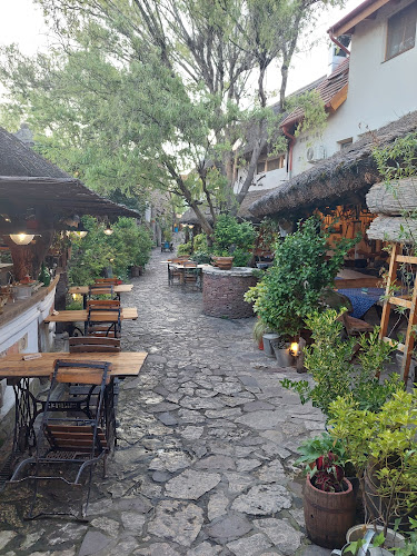 Régi Idők Udvara Skanzen és Étterem