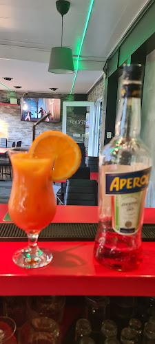 Cherry Presszó - Vendéglátás