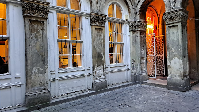 Comentarii opinii despre MANU+