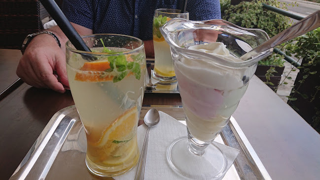 Opinii despre Bern Kávéház în Cegléd - Vendéglátás