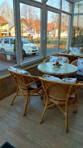 Comentarii opinii despre Maródi Cukrászda Kft