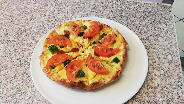 Opinii despre Pizza Paradicsom Szőreg în Szeged - Vendéglátás