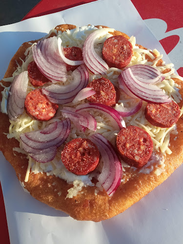 Lángossütő Büfé - Vendéglátás