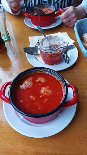 Comentarii opinii despre Horgásztanya vendéglő