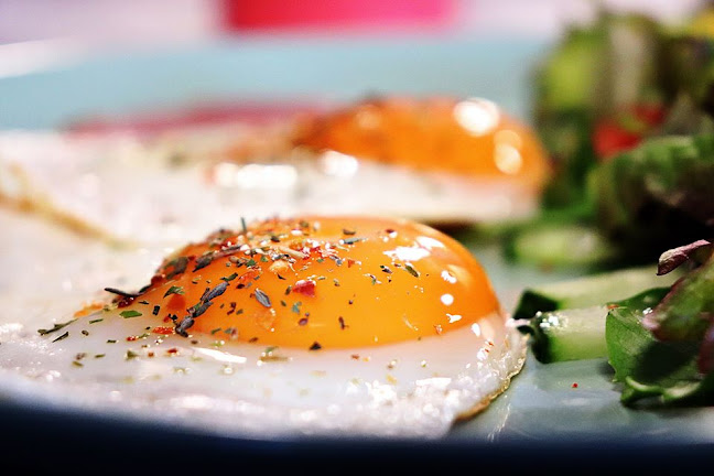 Opinii despre Aquatic Koktél Bár & Reggeliző în Balatonboglár - Vendéglátás