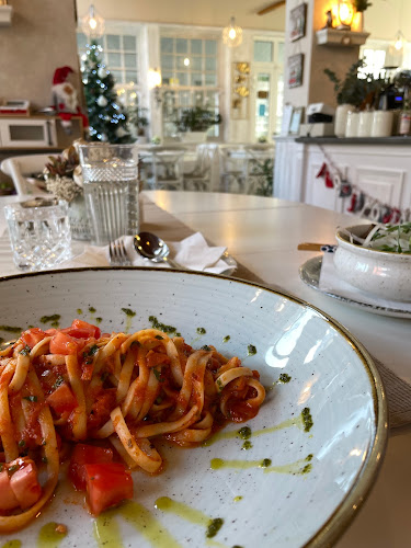 Comentarii opinii despre Veganeeta Home