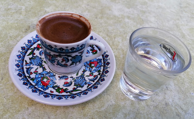 Comentarii opinii despre Café Kara