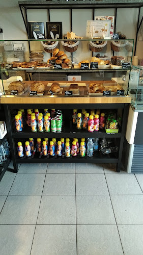 Comentarii opinii despre Kifli Művek