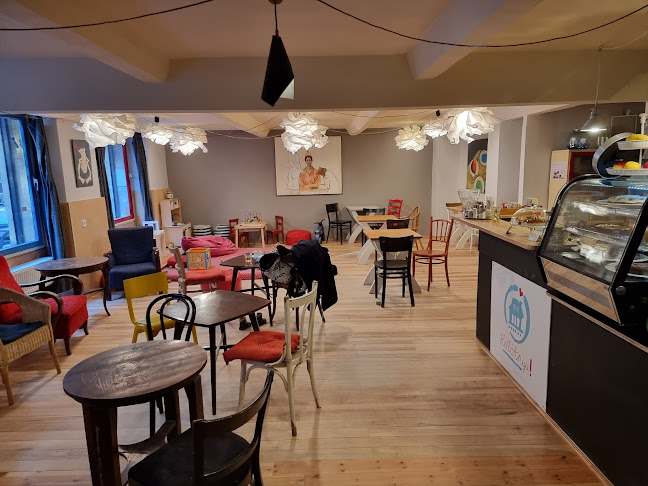 Opinii despre HellóAnyu! Kávézó în Budapest - Vendéglátás