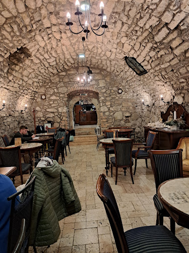 Comentarii opinii despre Pampalini Pizzéria és Étterem