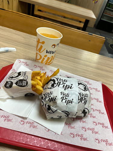 Pesti Pipi Stadionok - Vendéglátás