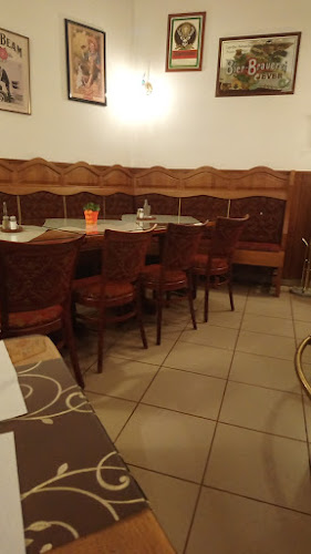 Várpalota, Péti út 2, 8100