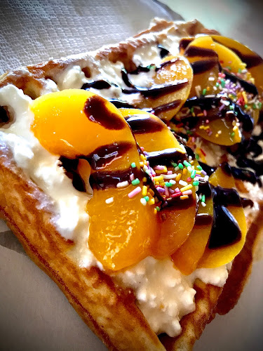 Opinii despre Bada Bing Gofrizó és Ételbár în Balatonmáriafürdő - Vendéglátás